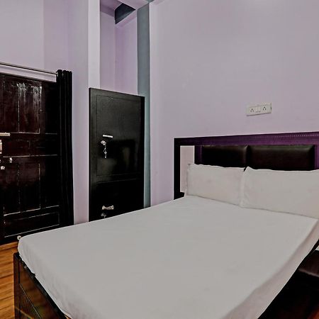 Oyo Hotel Crown 勒克瑙 外观 照片
